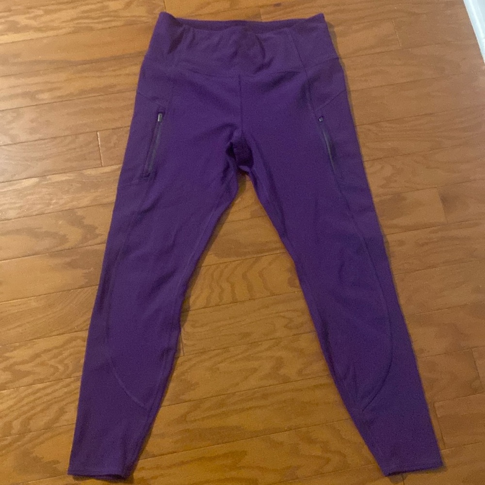 Women’s Athleta leggings